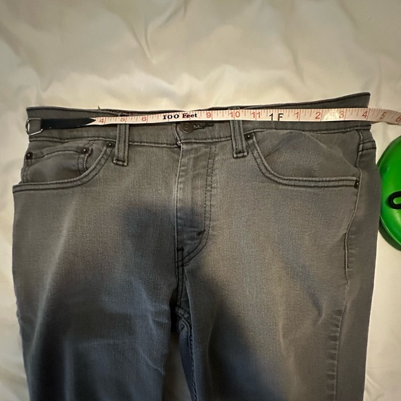 Levi’s let’s make a deal - Picture 2 of 5